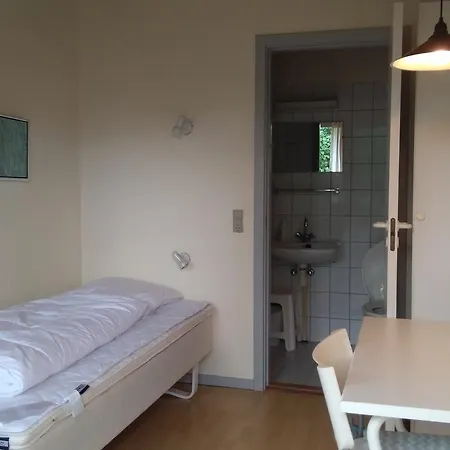 Vandrarhem Havnebakken Bed & Breakfast *