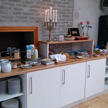 Hostel Havnebakken Bed & Breakfast *