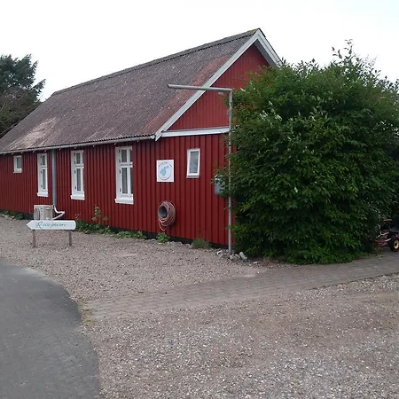 Havnebakken Bed & Breakfast * Vesterø Havn