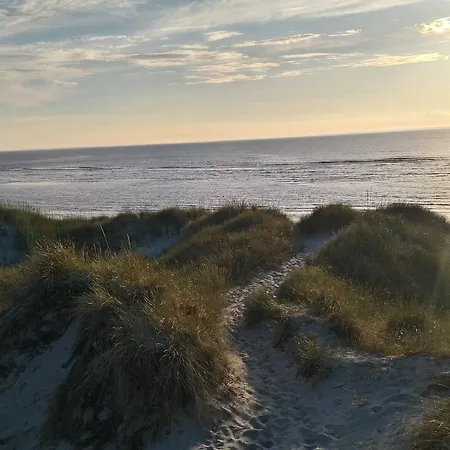 Havnebakken Bed & Breakfast Vesterø Havn